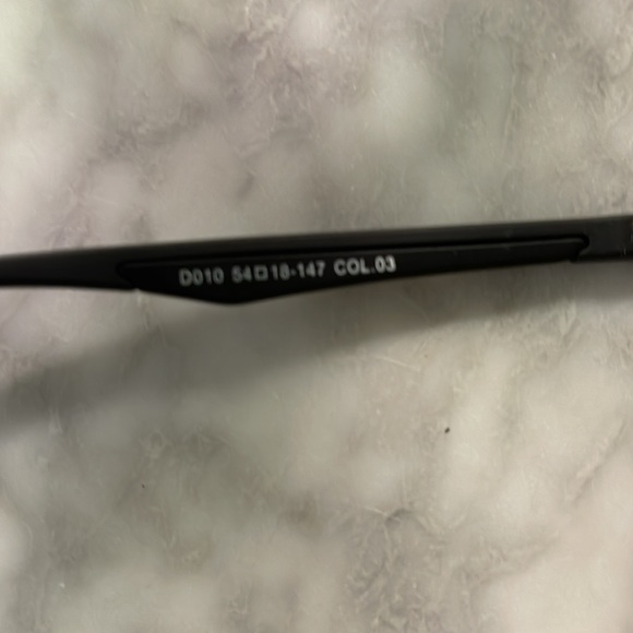 ANRRI Blue Light Blocking Glasses - matte black, case included, like new - Picture 8 of 16